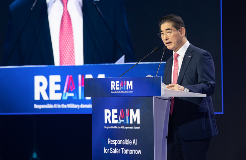 Minister of National Defense Kim Yong Hyun on the morning of Sept. 9 gives a welcoming speech at the opening ceremony of the 2024 REAIM (Responsible AI in the Military Domain) Summit at Lotte Hotel in Seoul's Jung-gu District. (Ministry of National Defense)